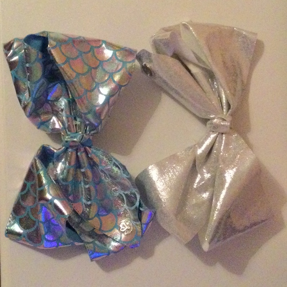 Mermaid themed jojo siwa bows